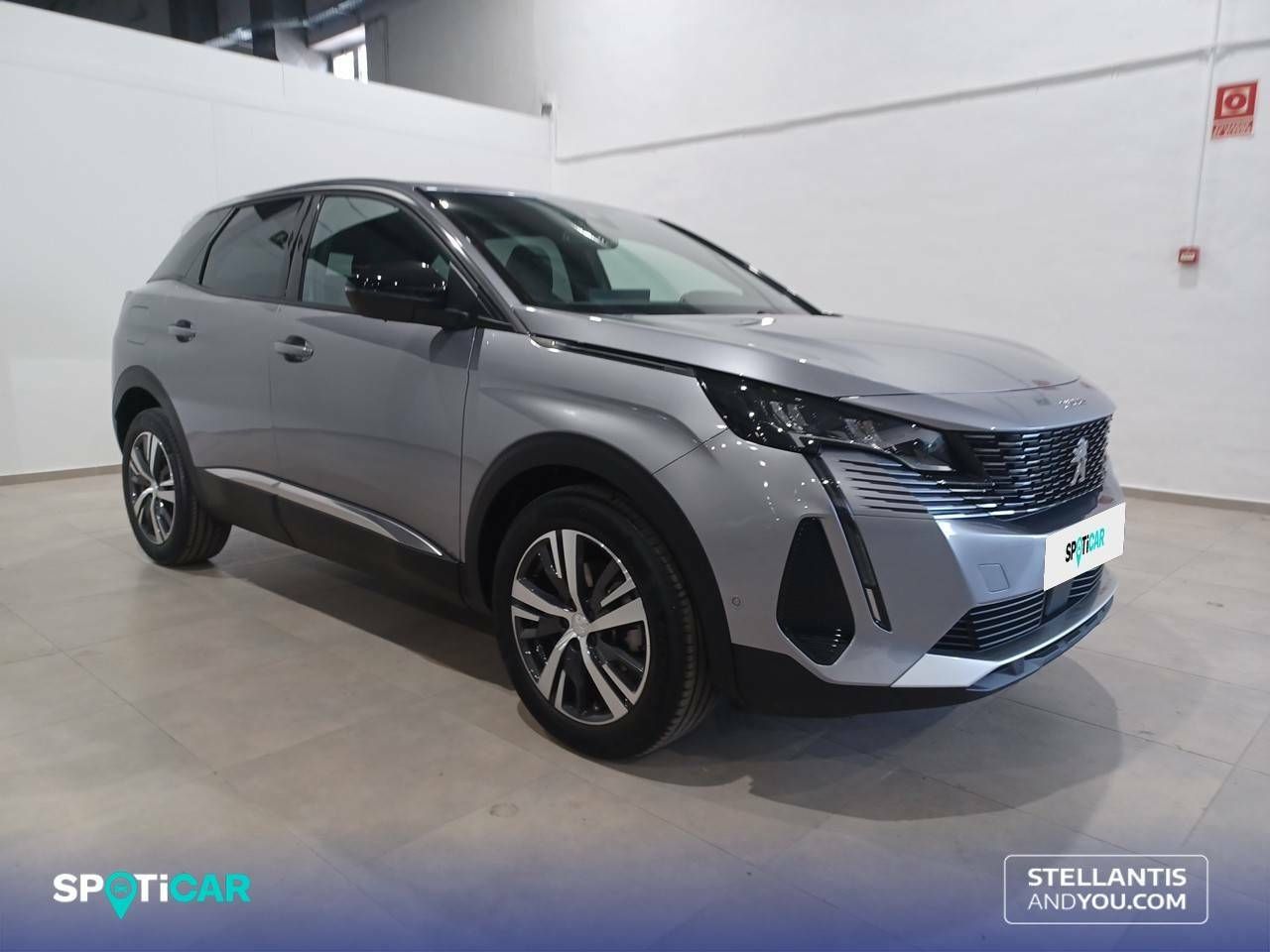 Peugeot 3008  1.2 PureTech 96KW S&S  EAT8 Allure Pack 5