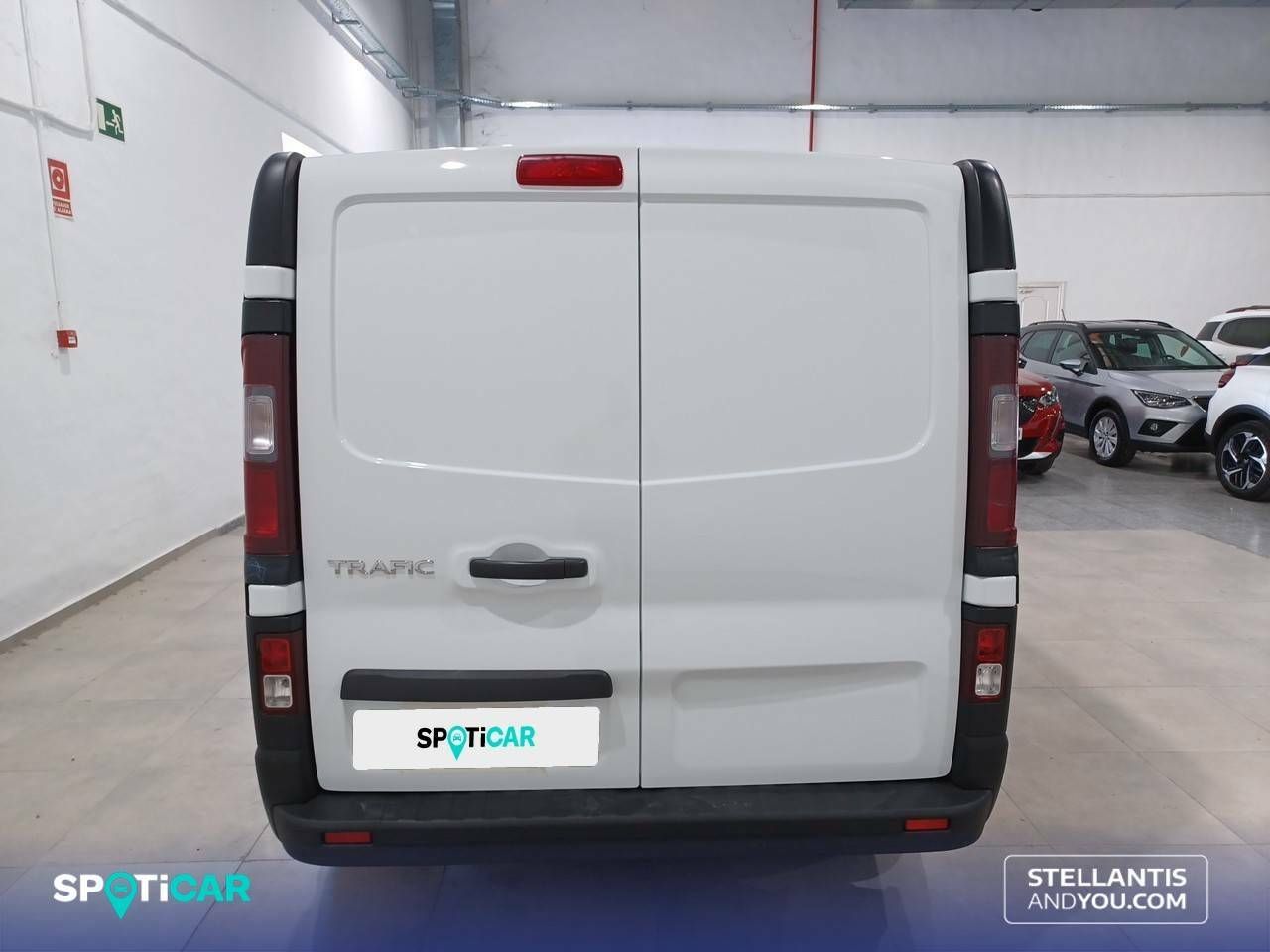 Renault Trafic  Furgón 29 L1H1 Energy BluedCi 88 kW - 9