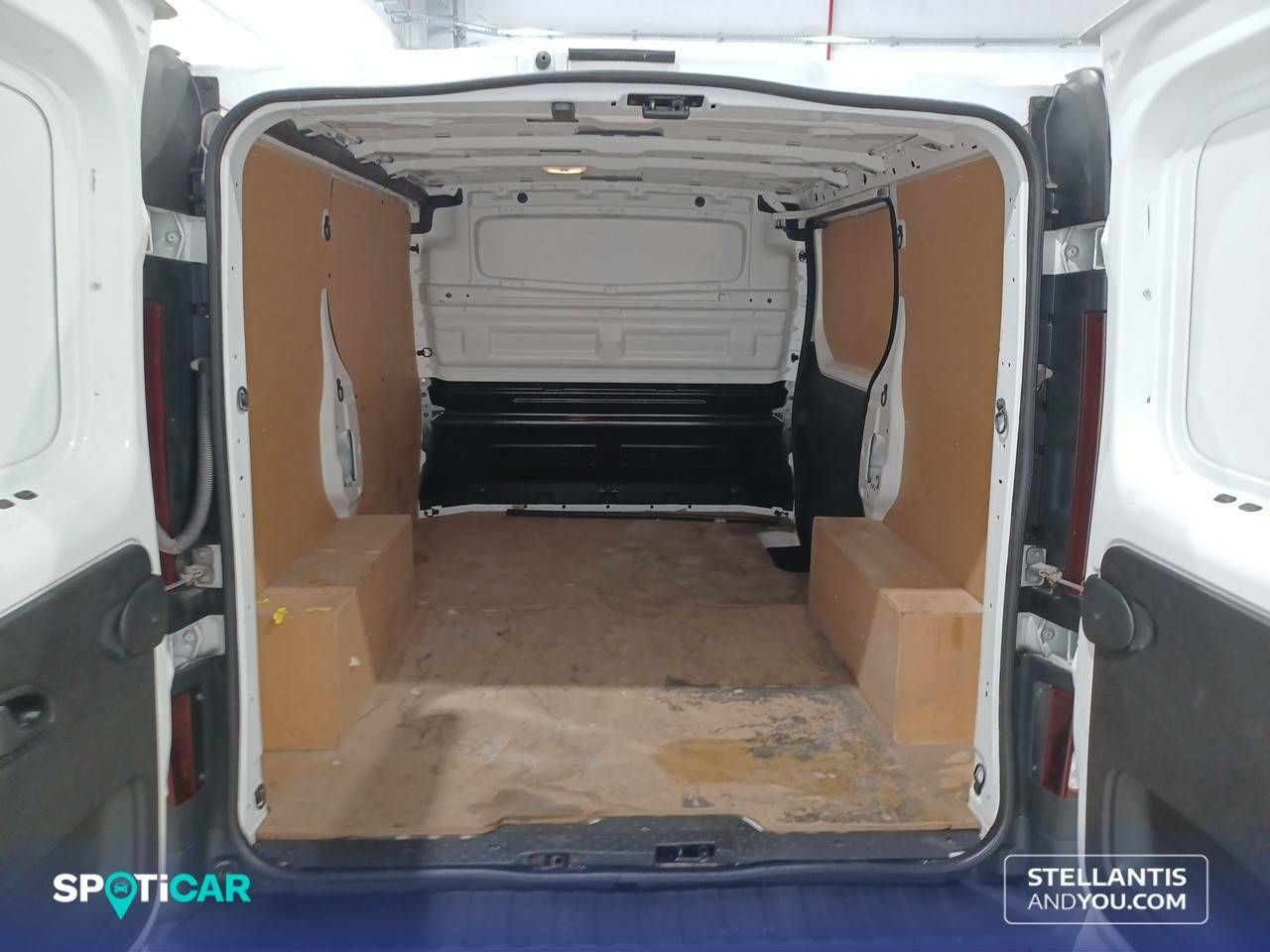 Renault Trafic  Furgón 29 L1H1 Energy BluedCi 88 kW - 11