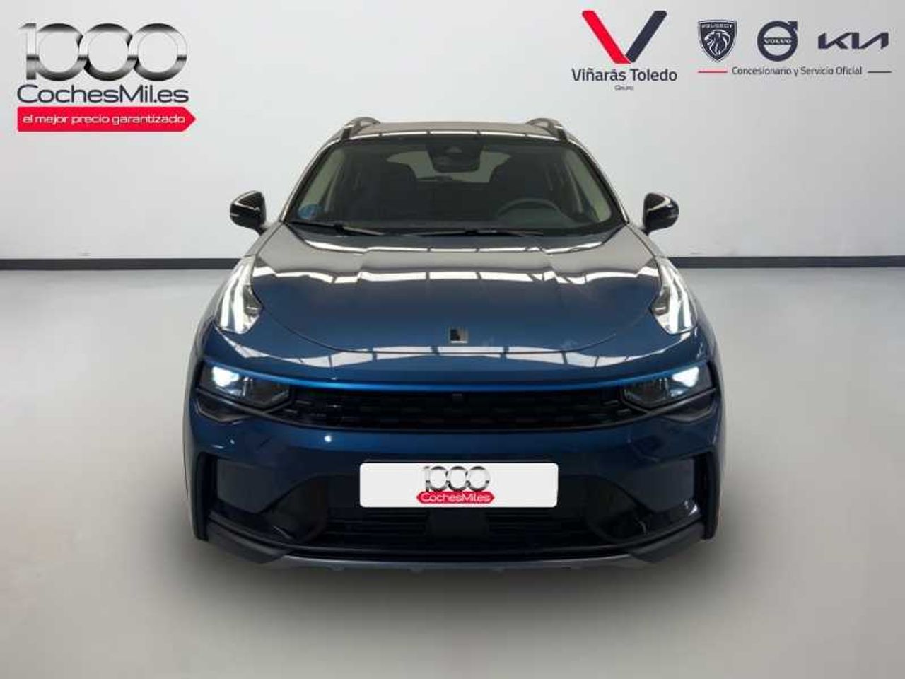 Lynk & Co 01 LYNK & CO 0 PHEV 9