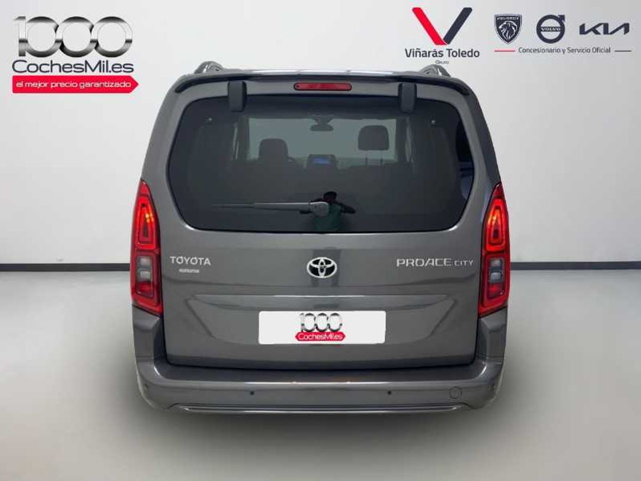 Toyota Proace City Verso Family Active L1 1.5D 130cv EAT8 7