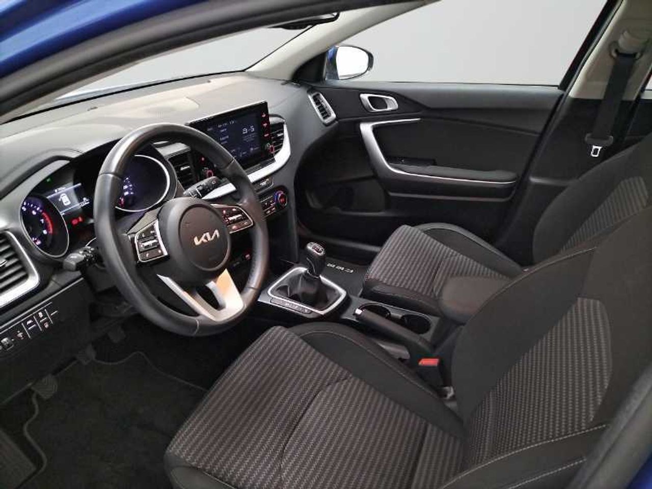 Kia Ceed 5P 1.0 T-GDI DRIVE 120 MY23 28