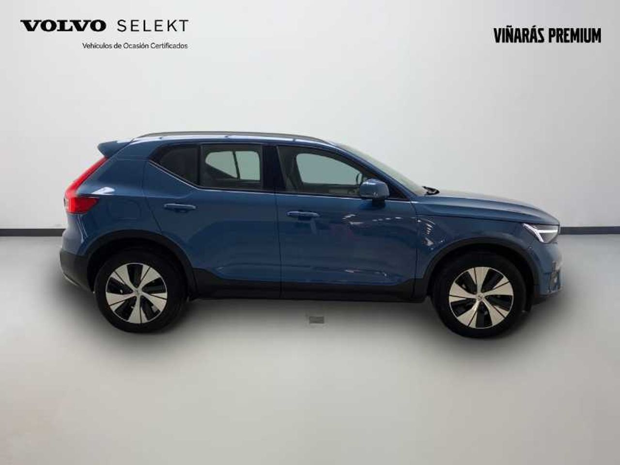 Volvo XC40 T2 1.5 Core Auto 9