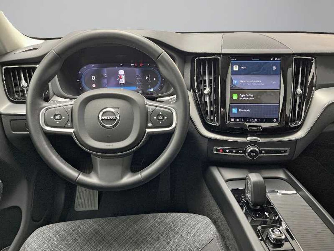 Volvo XC-60 B4 (gasolina) Core Pro Auto 22