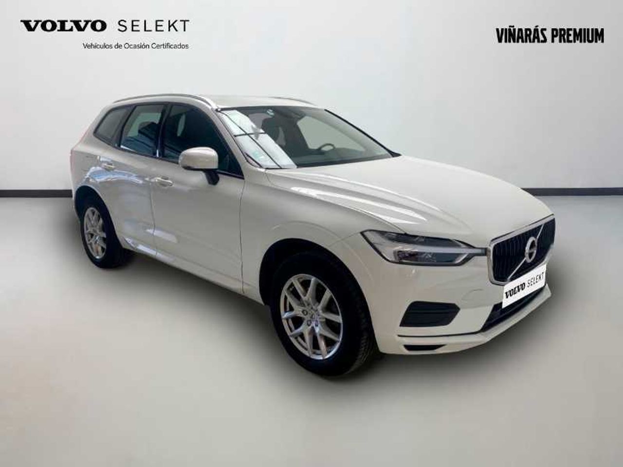 Volvo XC-60 D4 Momentum 190CV Auto 11