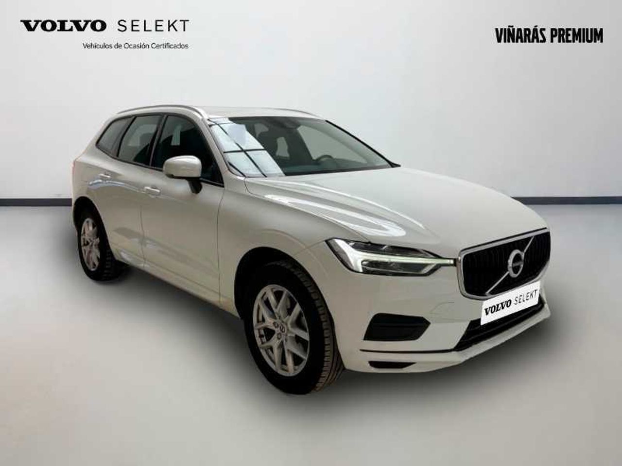 Volvo XC-60 D4 Momentum 190CV Auto 11