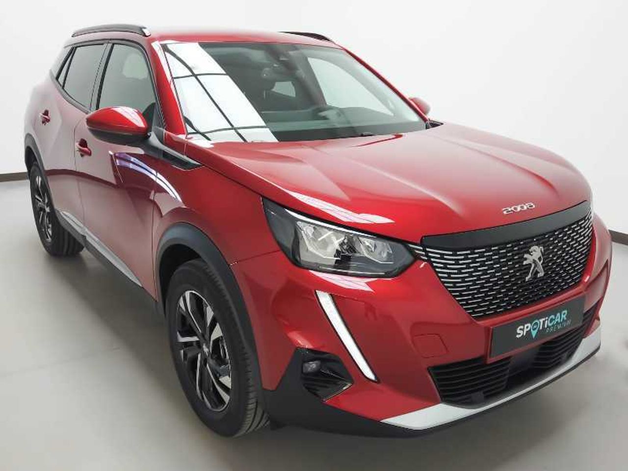 Peugeot 2008 SUV  Allure Pack PureTech 130 S&S EAT8 11