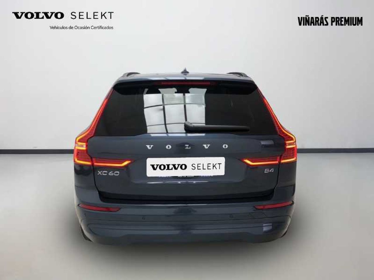 Volvo XC-60 B4 Momentum (D) Auto 7