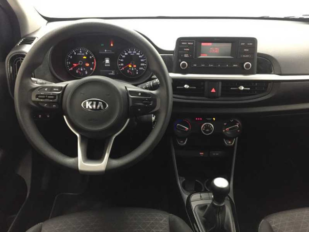 Kia Picanto 1.0 DPI 49KW (67CV) CONCEPT PACK COMFORT 9