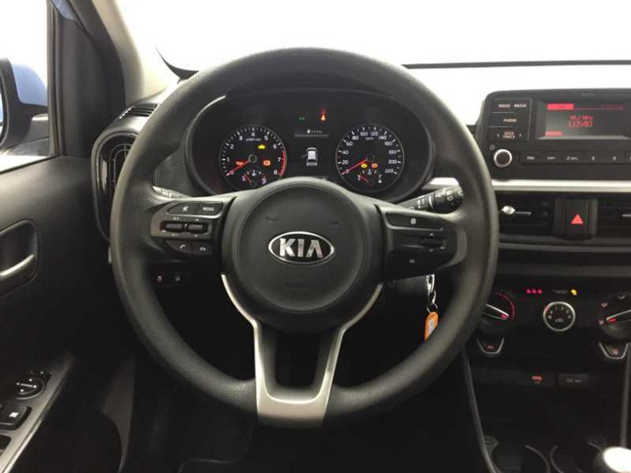 Kia Picanto 1.0 DPI 49KW (67CV) CONCEPT PACK COMFORT 11