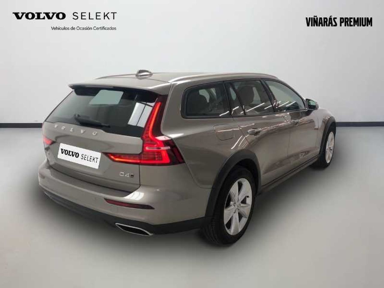 Volvo V60 Cross Country D4 AWD Automático 13