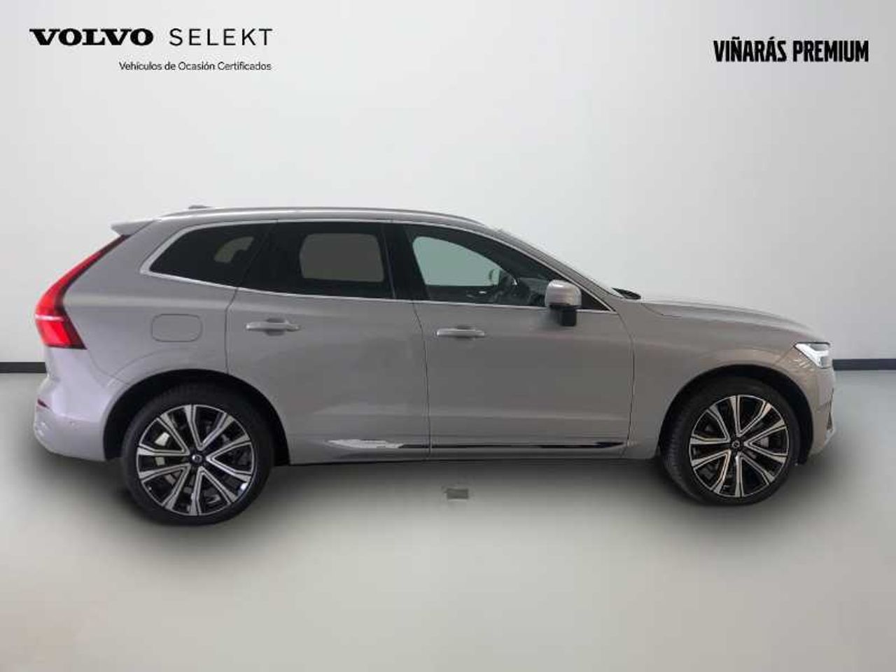 Volvo XC-60 Recharge Plus