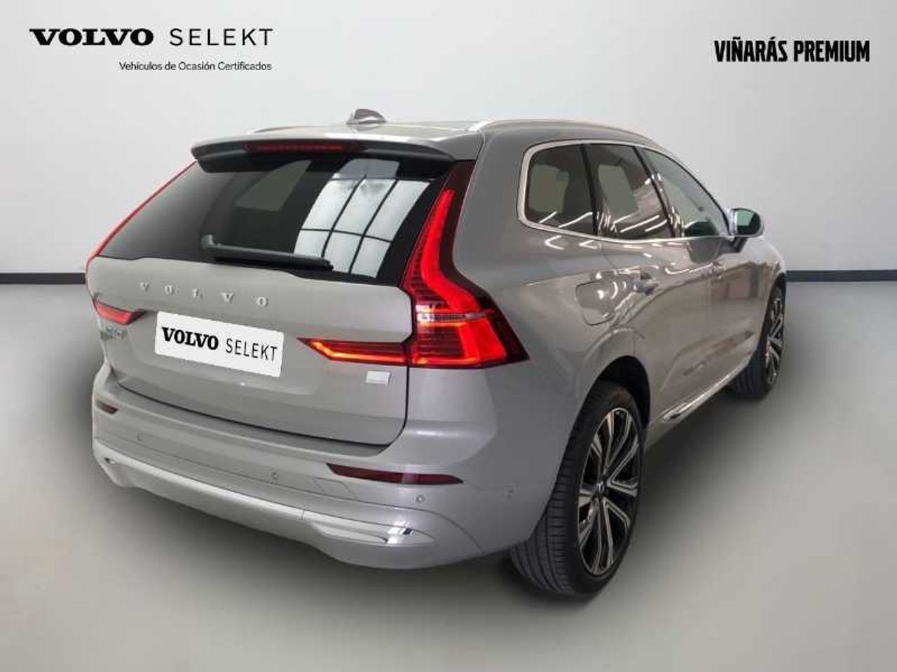 Volvo XC-60 Recharge Plus