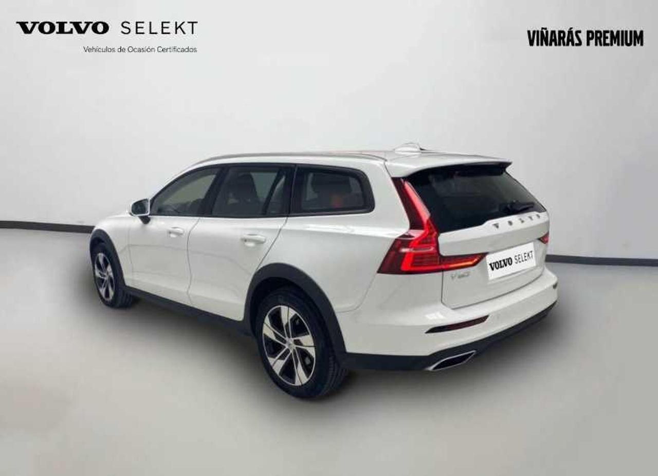 Volvo V60 Cross Country