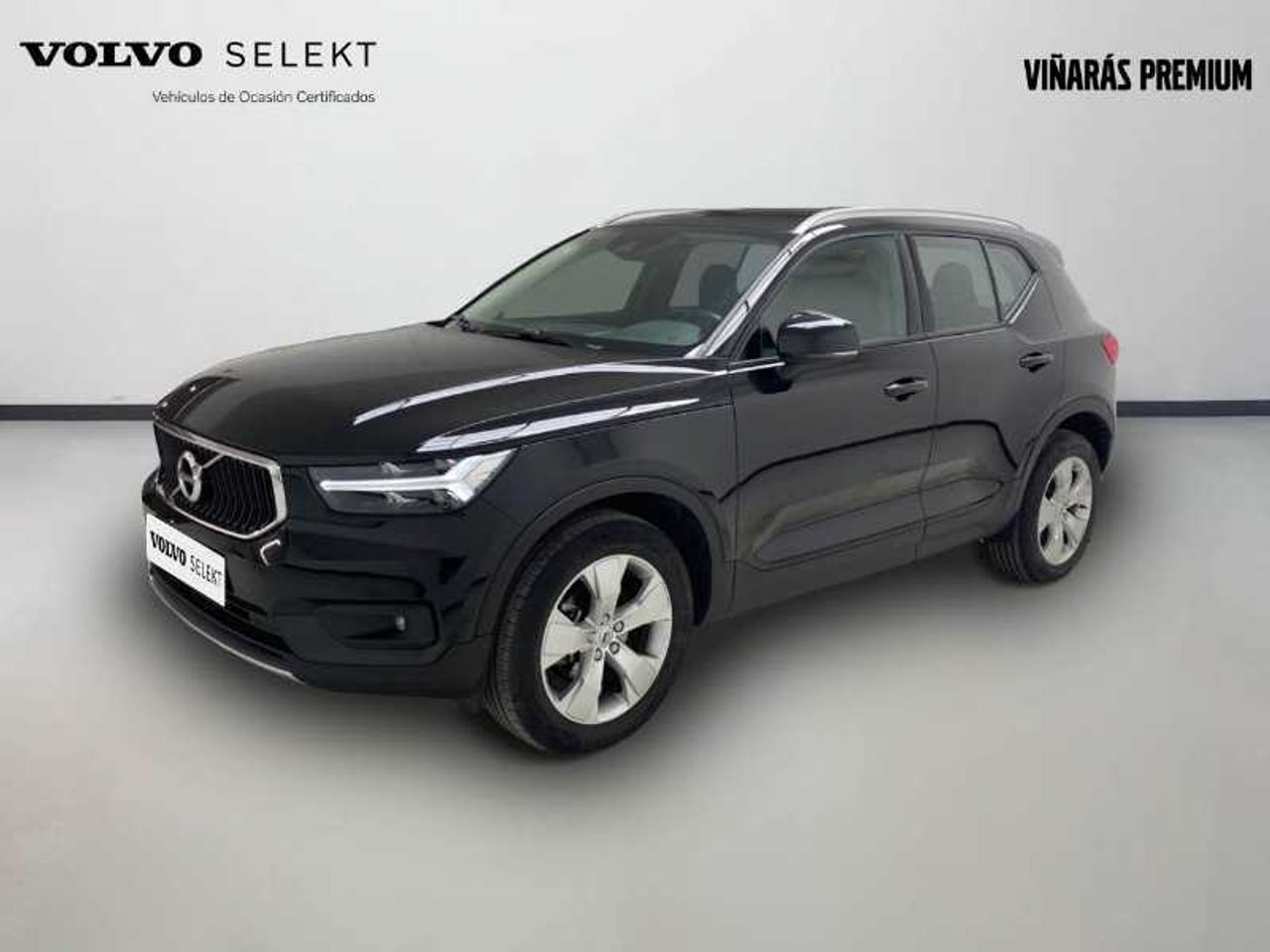 Volvo XC40 Momentum Pro T2 Automático 1