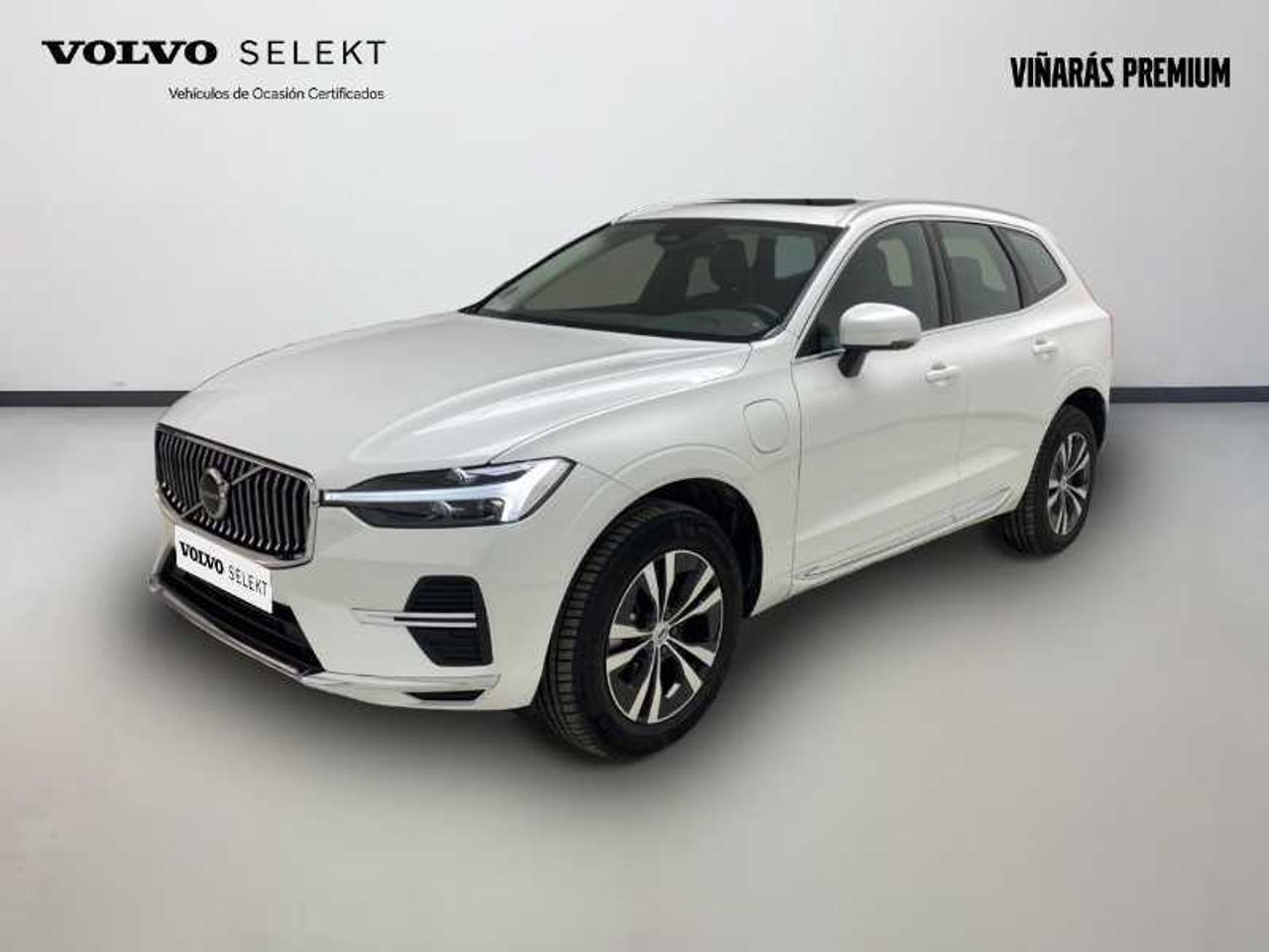 Volvo XC-60 T6 Recharge plug-in hybrid Core eAWD 1