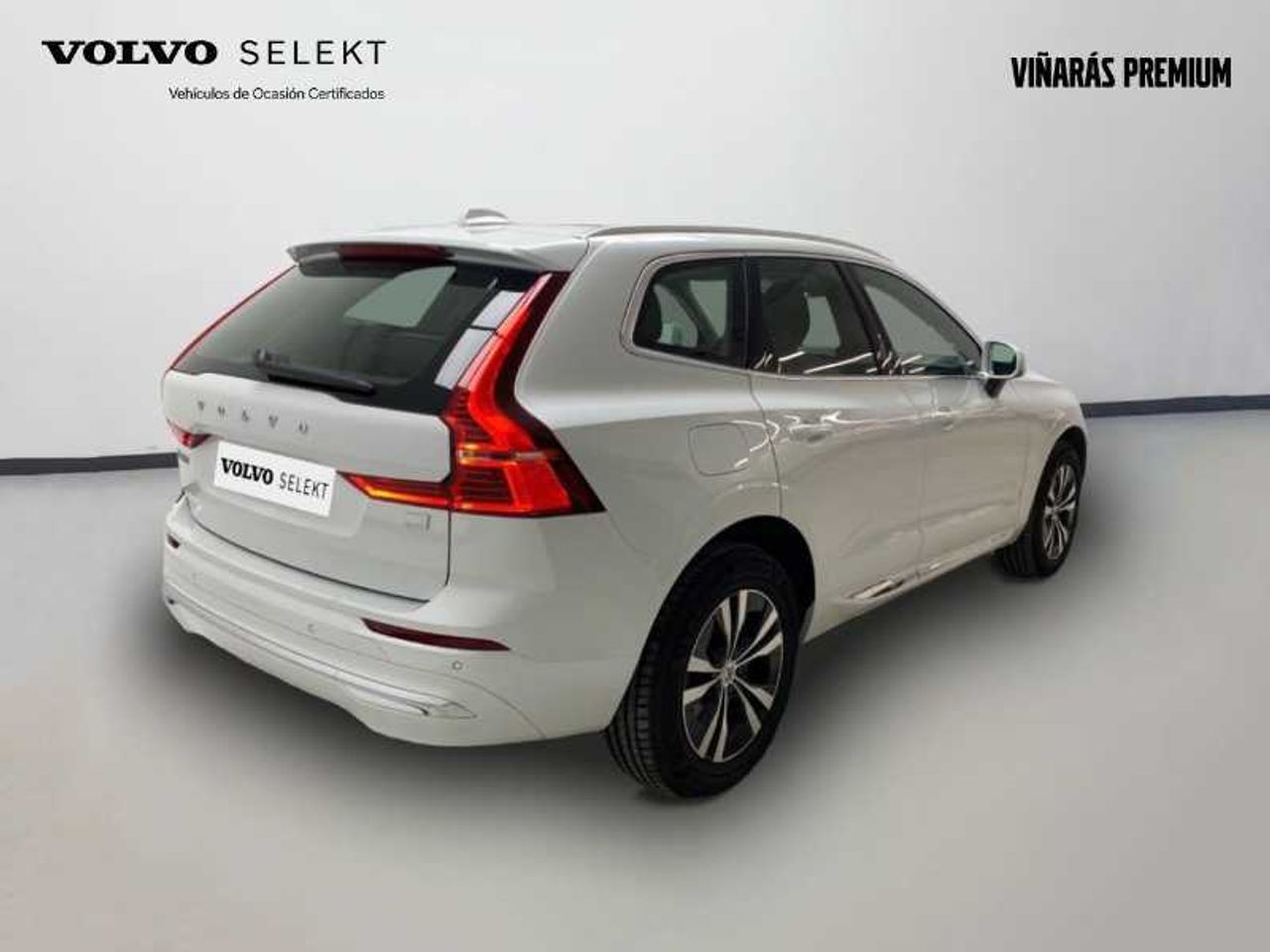 Volvo XC-60 T6 Recharge plug-in hybrid Core eAWD 3