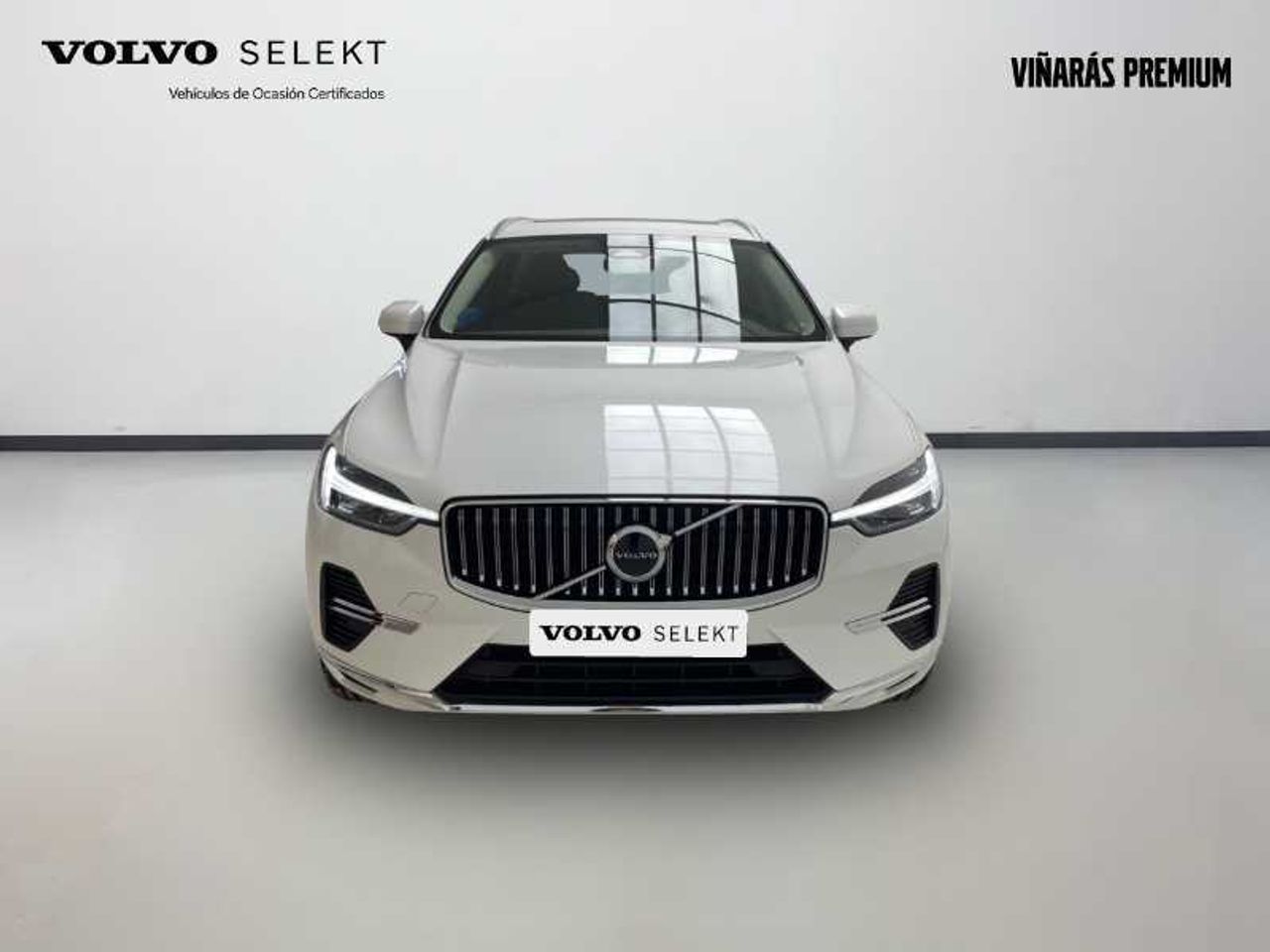 Volvo XC-60 T6 Recharge plug-in hybrid Core eAWD 7