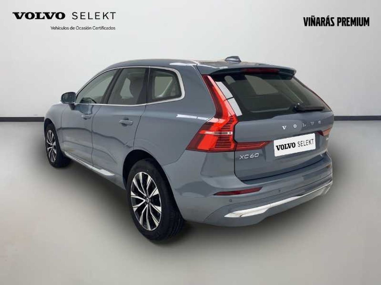 Volvo XC-60 B4 (gasolina) Plus Bright Auto 3