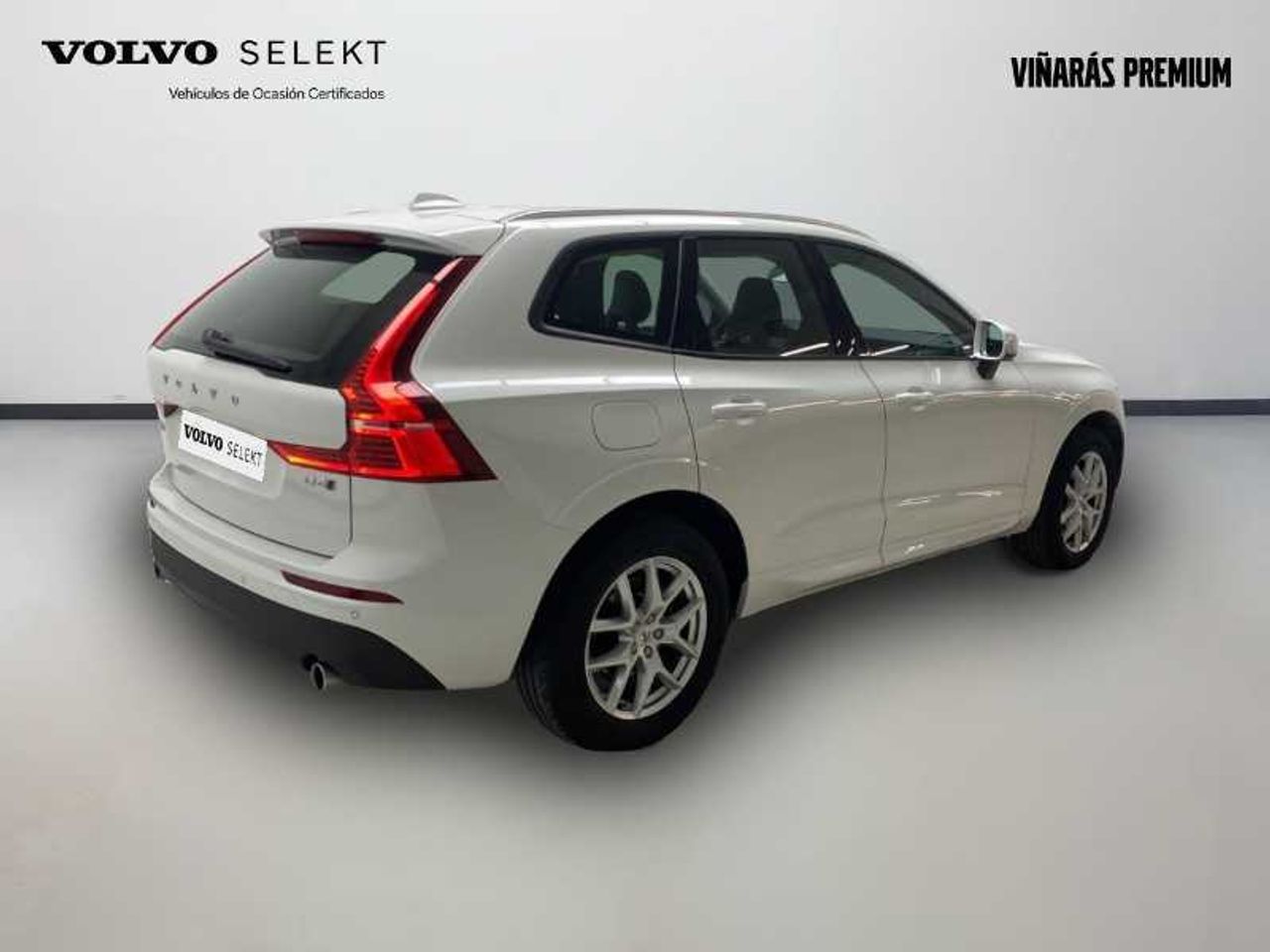 Volvo XC-60 D4 Momentum 190CV Manual AWD 13