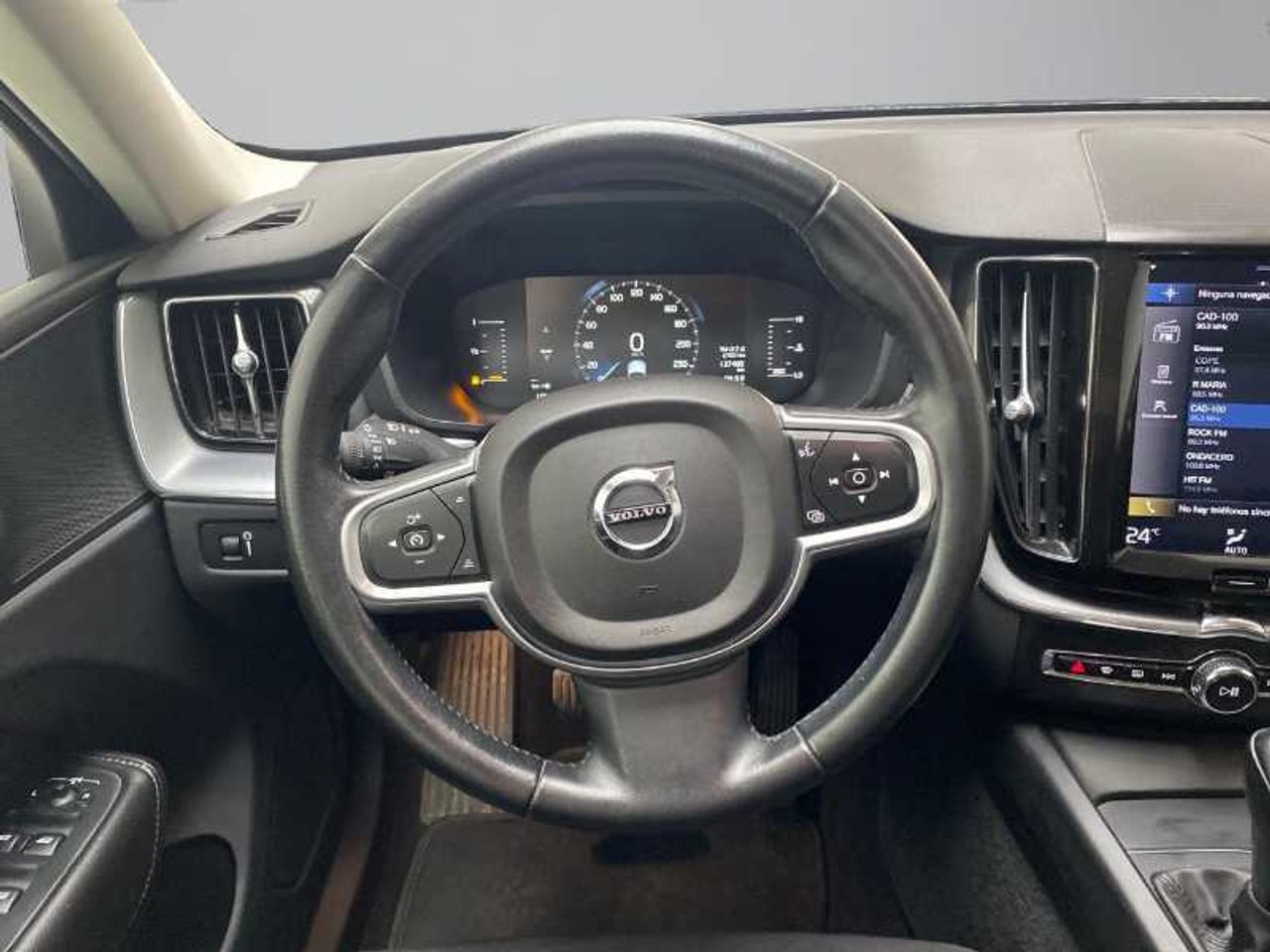 Volvo XC-60 D4 Momentum 190CV Manual AWD 30