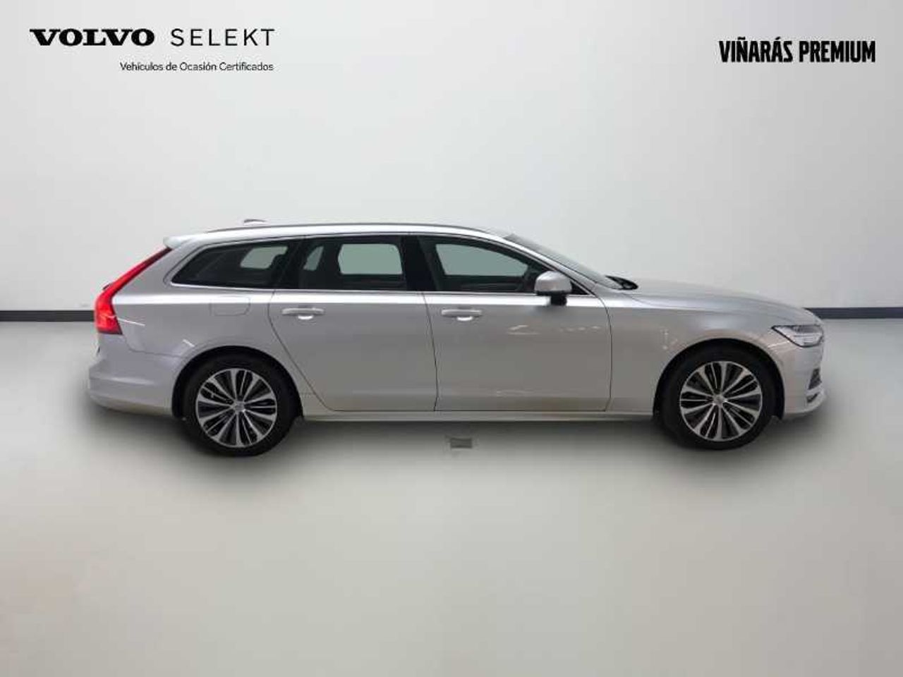 Volvo V90 2.0 D4 BUSINESS PLUS AUTO 9