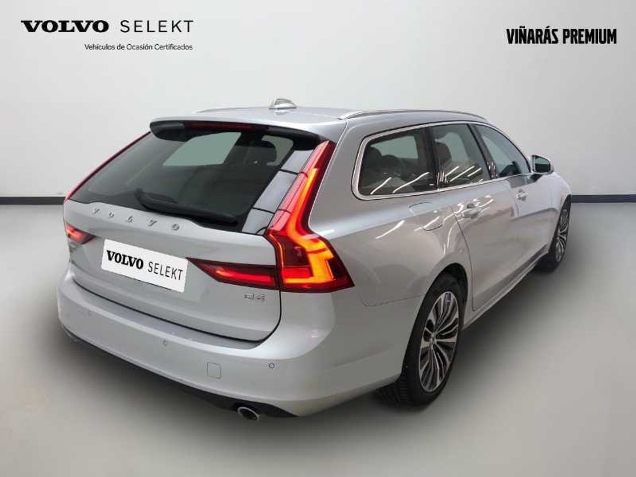 Volvo V90 2.0 D4 BUSINESS PLUS AUTO 13