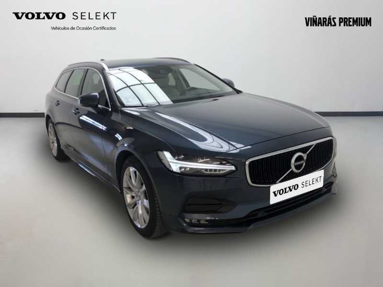 Volvo V90 2.0 D4 BUSINESS PLUS AUTO 11