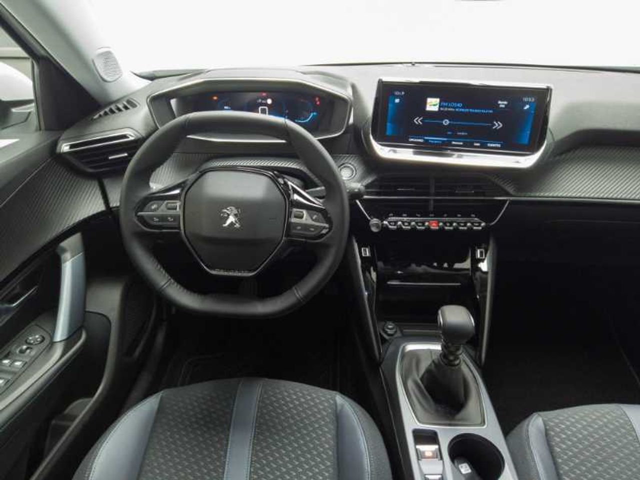 Peugeot 2008 SUV  Allure PureTech 100 S&S 6 Vel. MAN 26