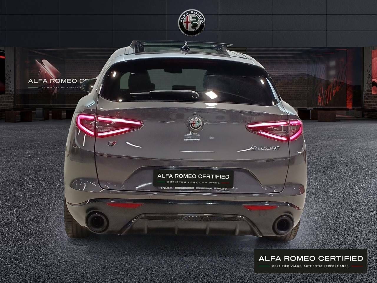 Alfa Romeo Stelvio  2.0 Gasolina 206kW (280CV)  Q4 Veloce 9