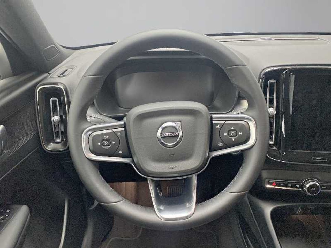 Volvo XC40 T2 1.5 Core Auto 30