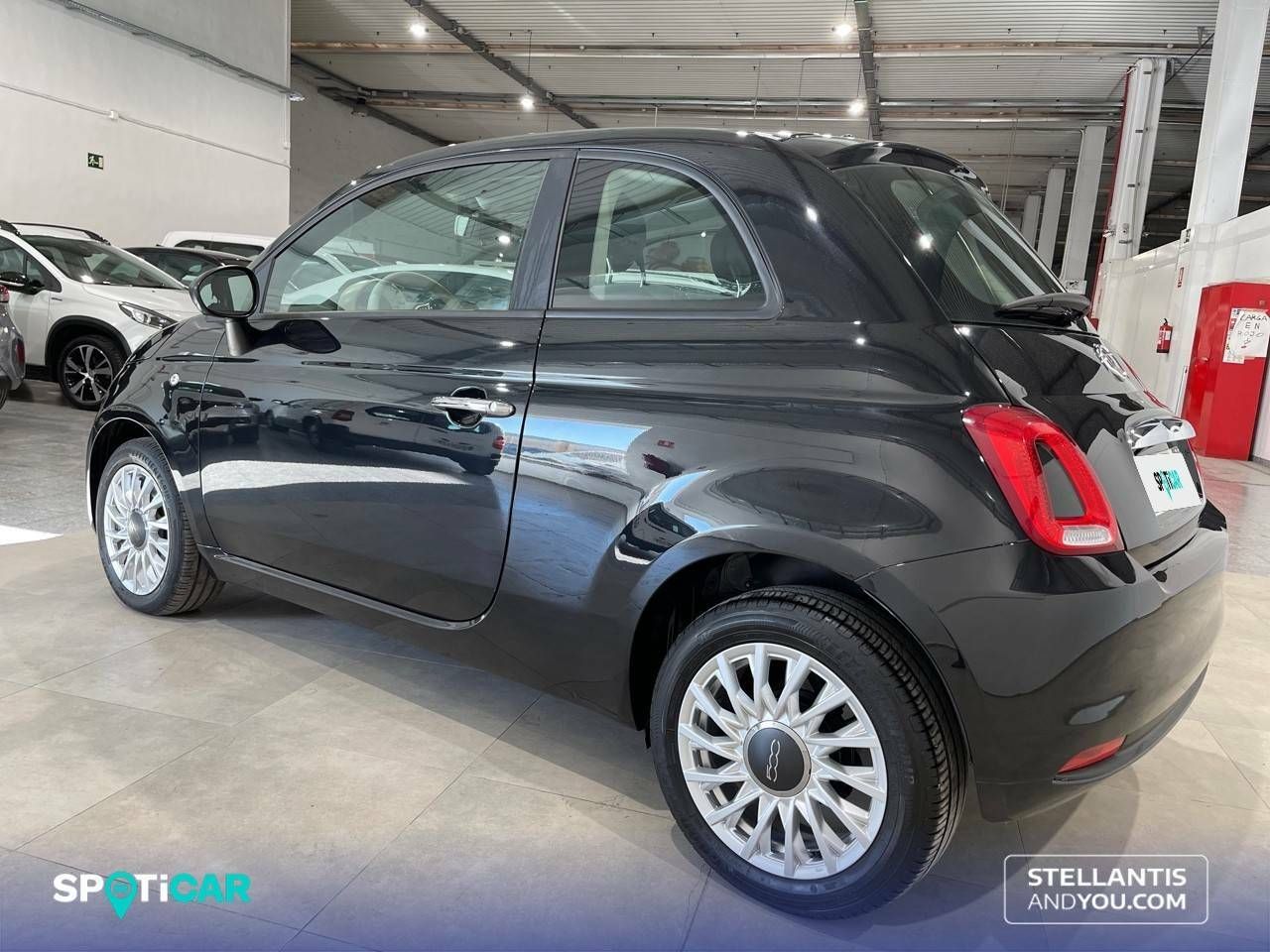 Fiat 500   1.0 Hybrid 51KW (70 CV) Dolcevita 13