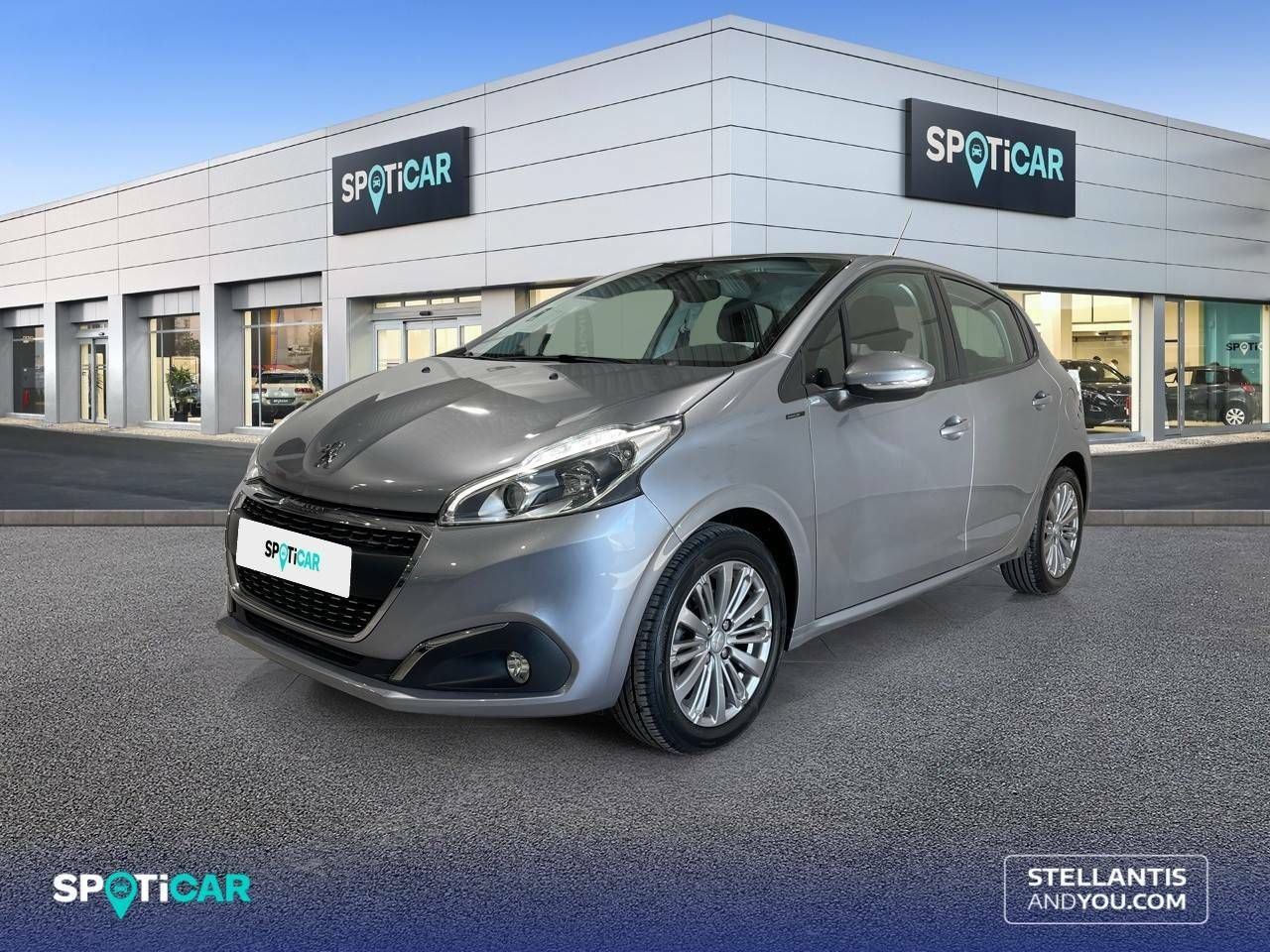 Peugeot 208  5P  1.2L PureTech 60KW (82CV) Signature 1