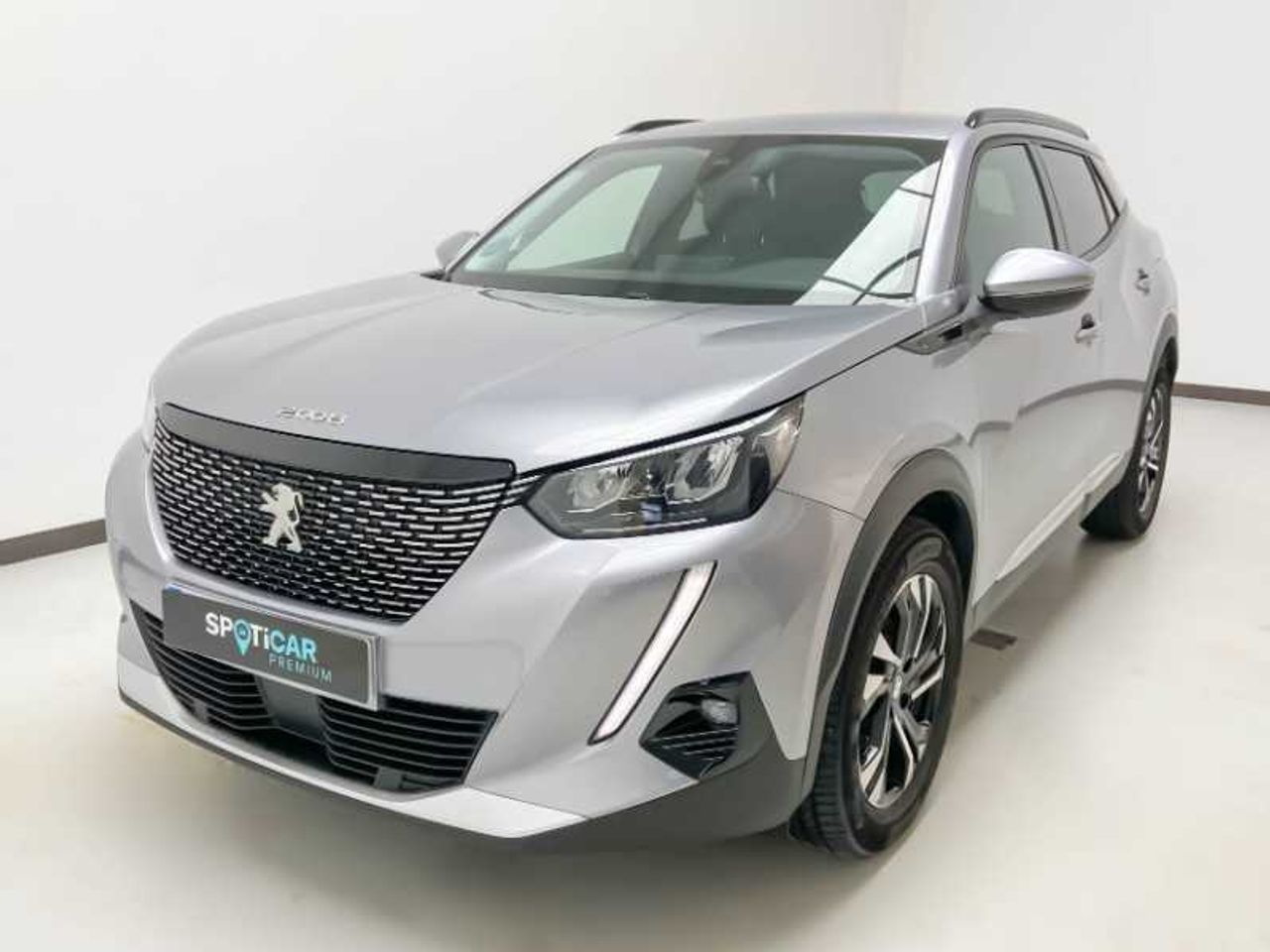 Peugeot 2008 SUV  Allure Pack PureTech 130 S&S EAT8 11