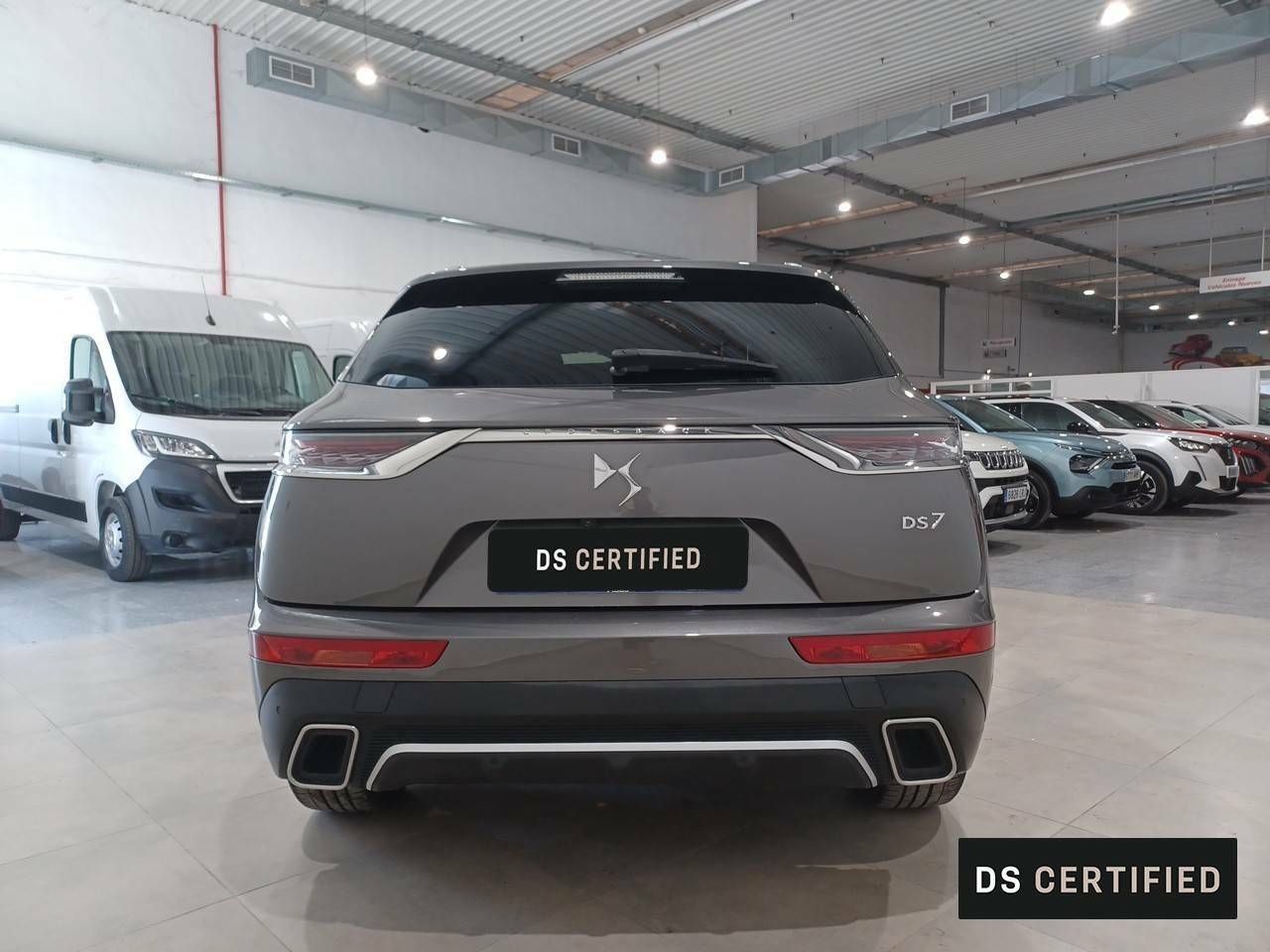 DS Automobiles DS 7 Crossback  BlueHDi 132kW (180CV) Auto. So Chic 9