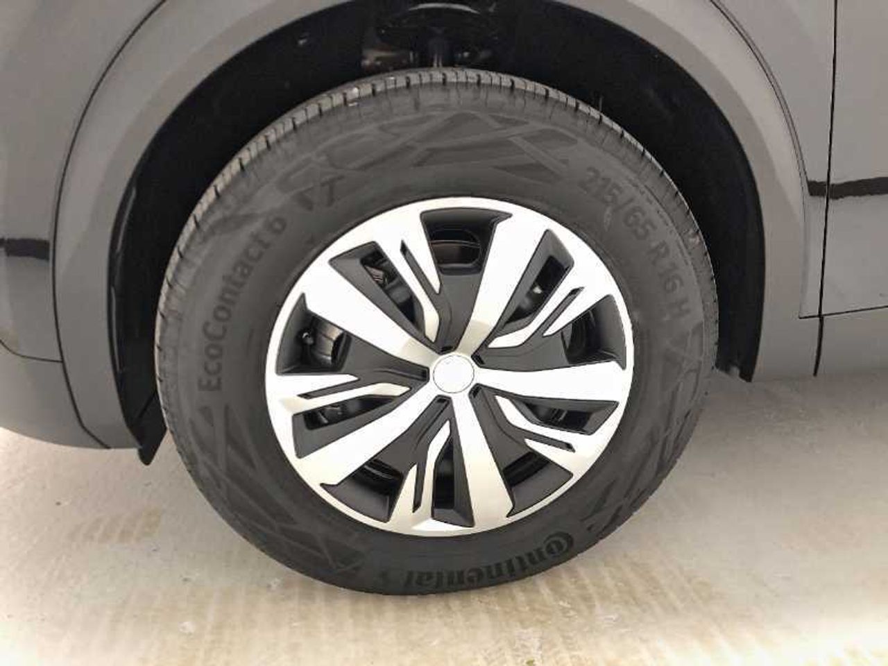 Peugeot 2008 SUV 2008 Active Pack Eléctrico 136 (100 Kw) 24