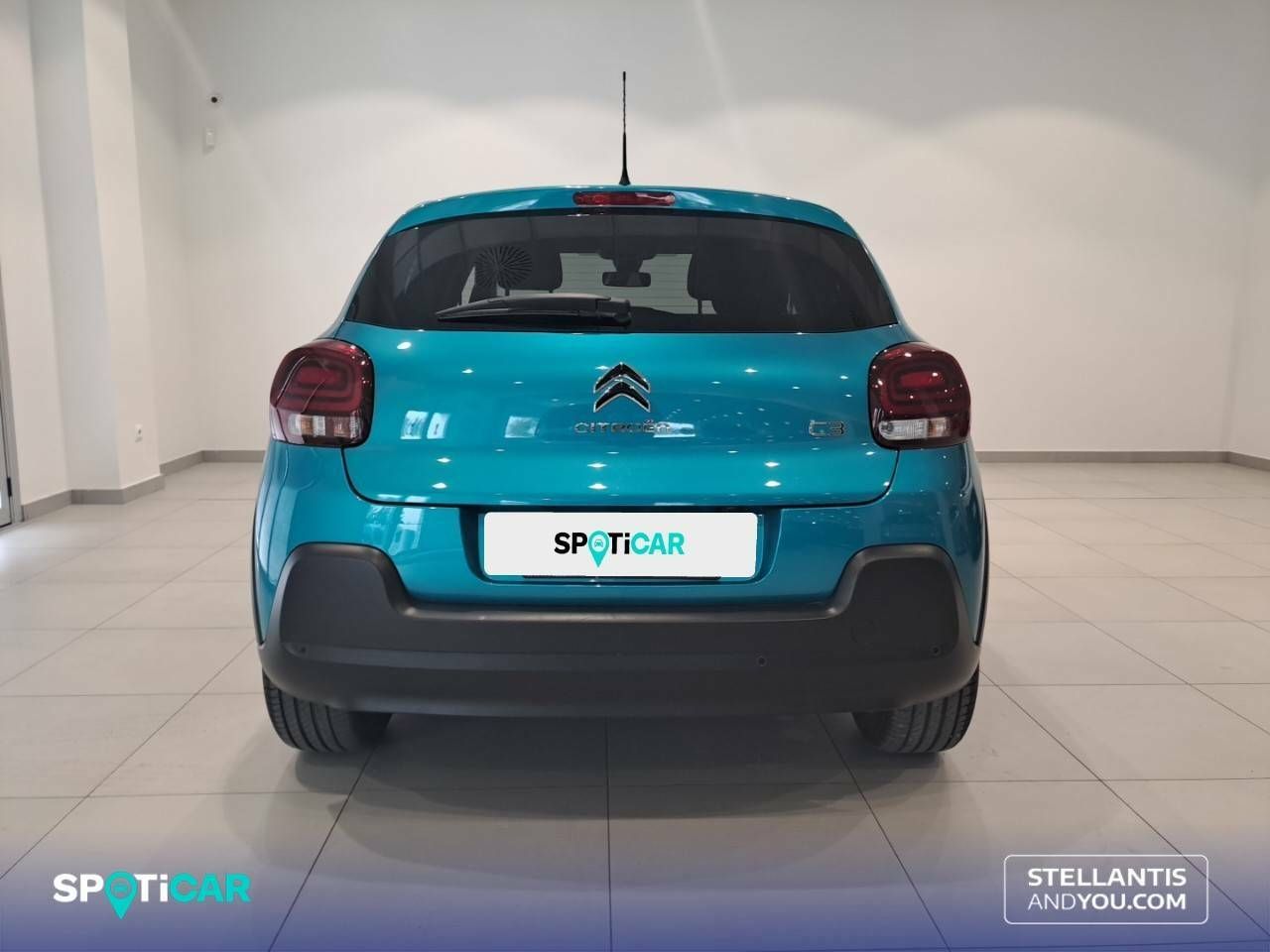 Citroën C3  PureTech 60KW (83CV) Max 9