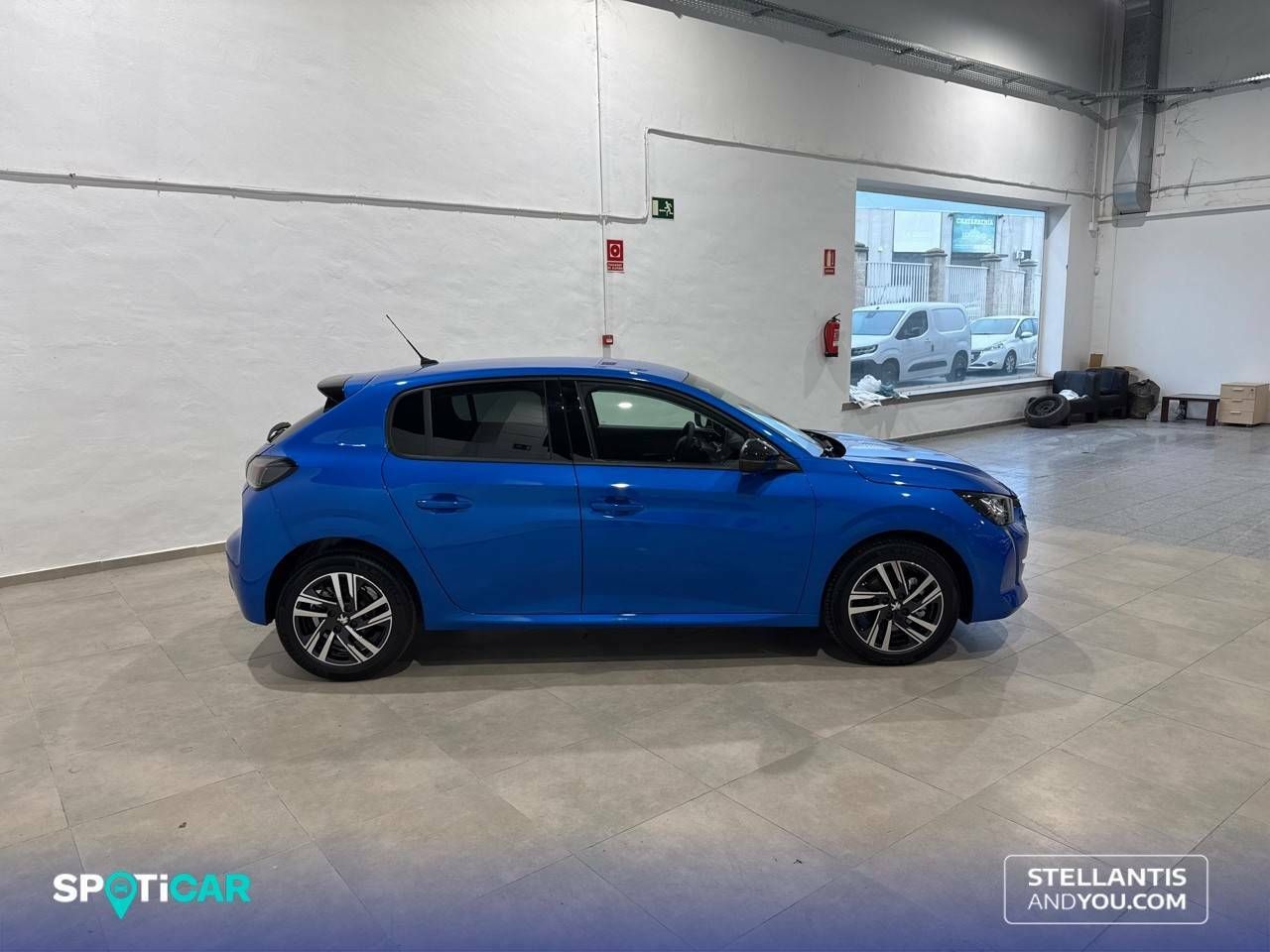 Peugeot 208  BlueHDi 73kW (100CV) Allure Pack 7