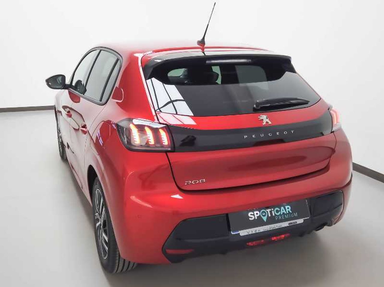 Peugeot 208 Nuevo  5P Allure Pack PureTech 100 S&S EAT8 17