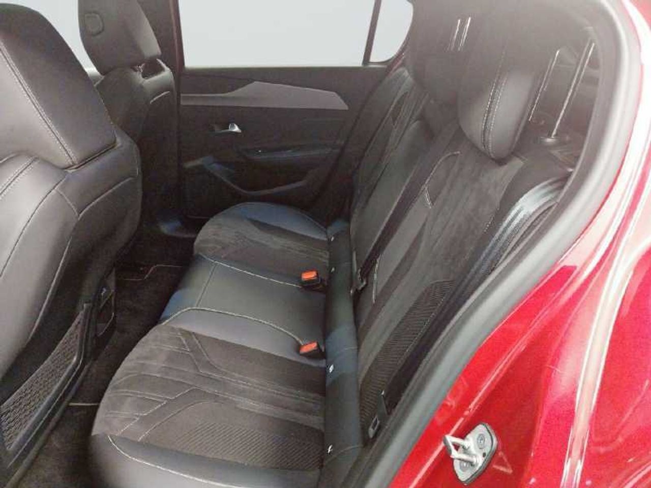 Peugeot 308 Nuevo  5P GT BlueHDi 130 S&S EAT8 17