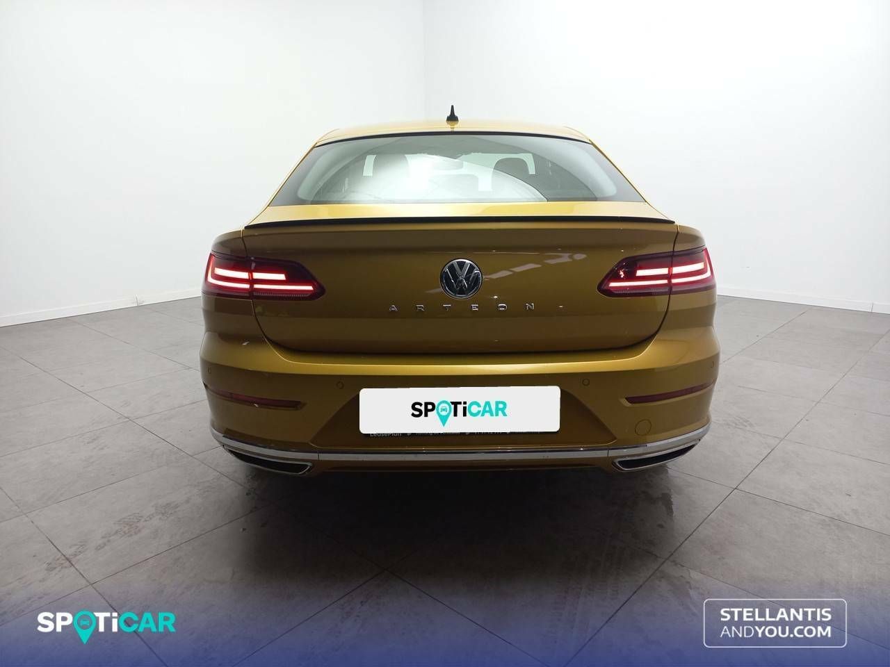 Volkswagen Arteon   2.0 TDI 110kW (150CV) R-Line 9