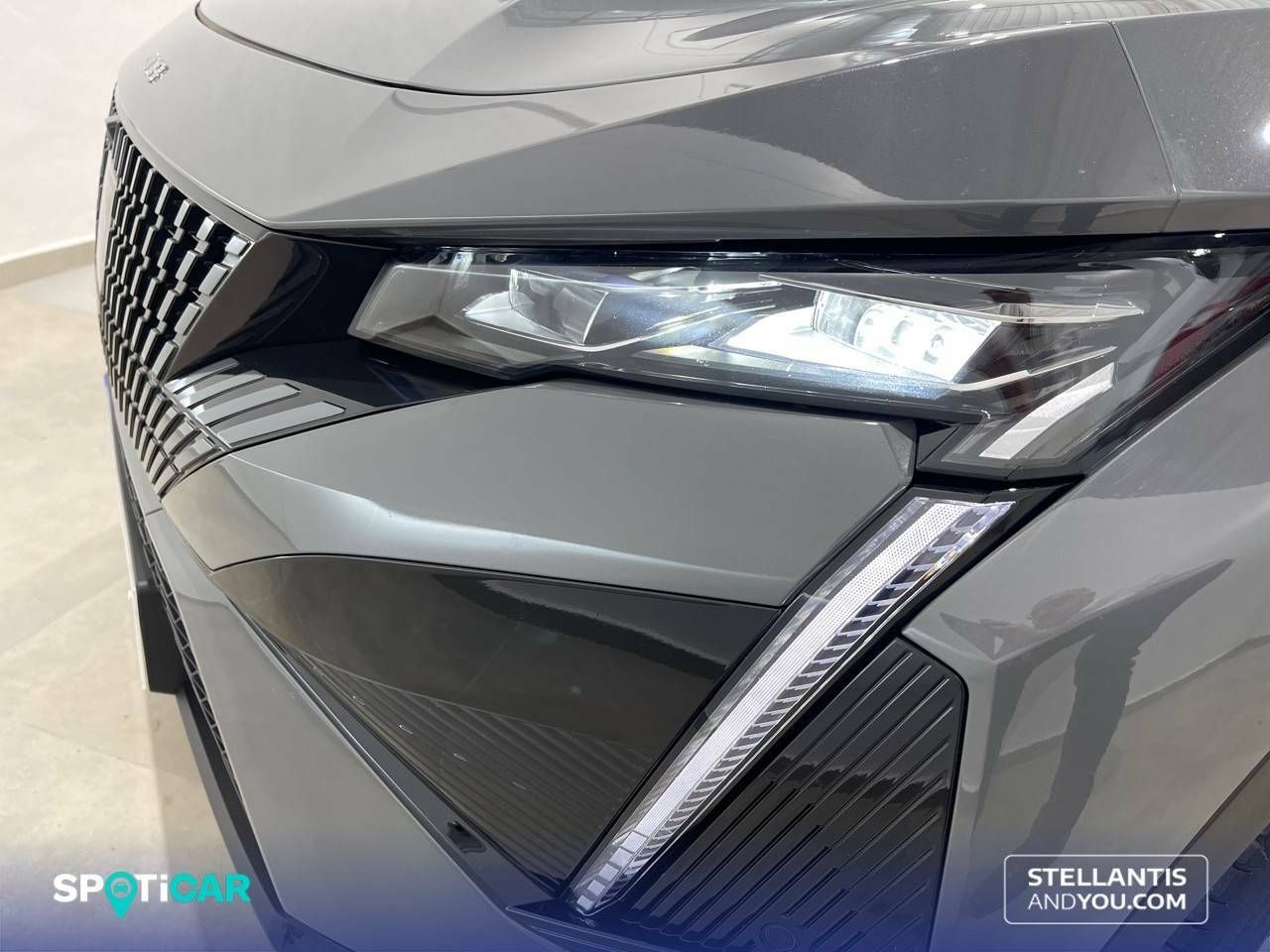 Peugeot Partner   Standard 600kg BlueHDi 73kW Premium 26