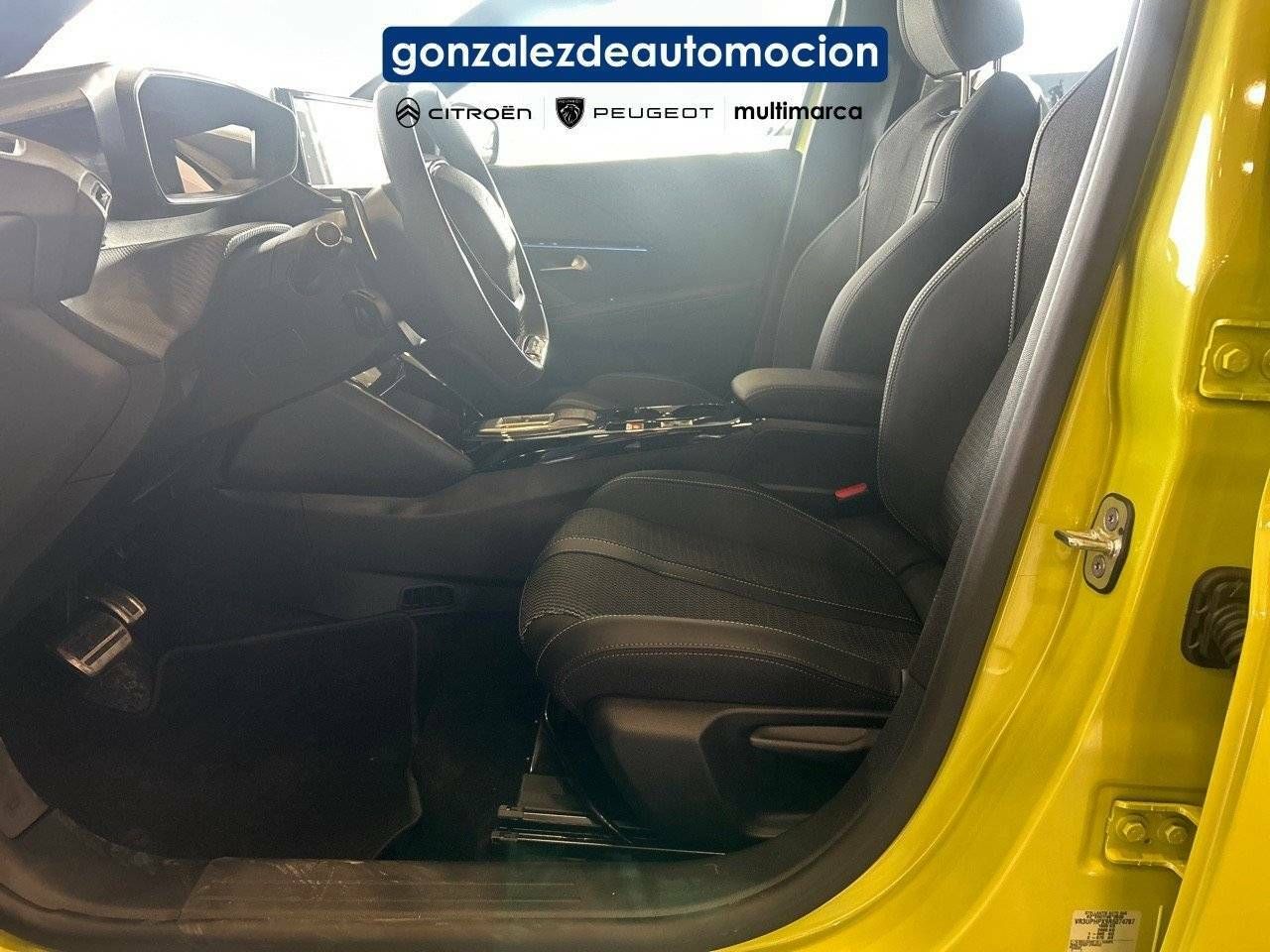 Peugeot 208   HYBRID 100 eDCS6 GT 15
