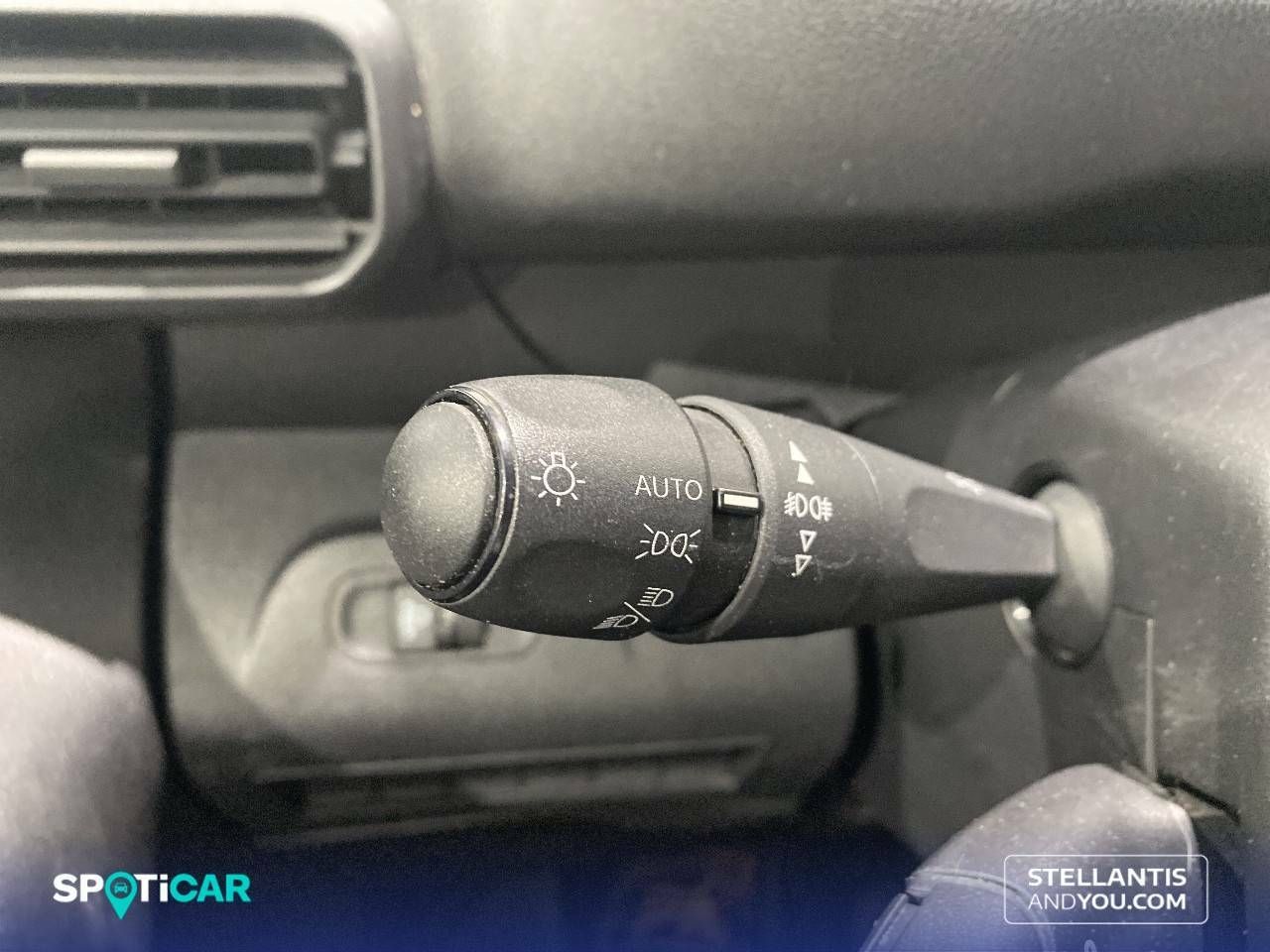 Peugeot 3008  1.2 100KW  eDCS6 Allure 26