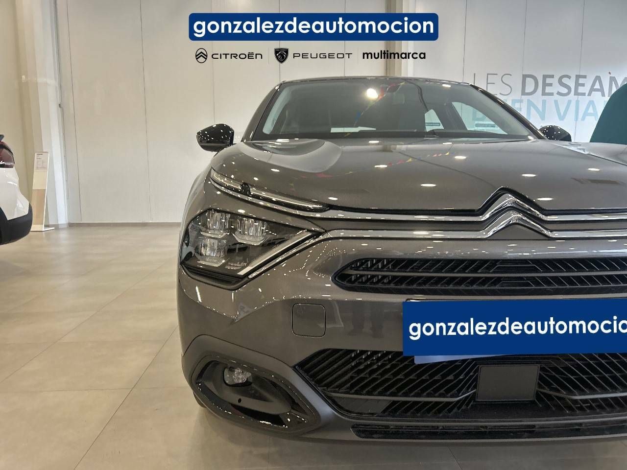 Citroën C4  BlueHDi 130 S&S EAT8 Plus 24