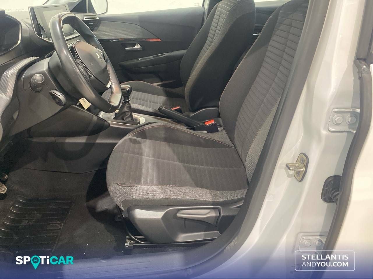 Peugeot 208  BlueHDi 73kW (100CV) Active 15