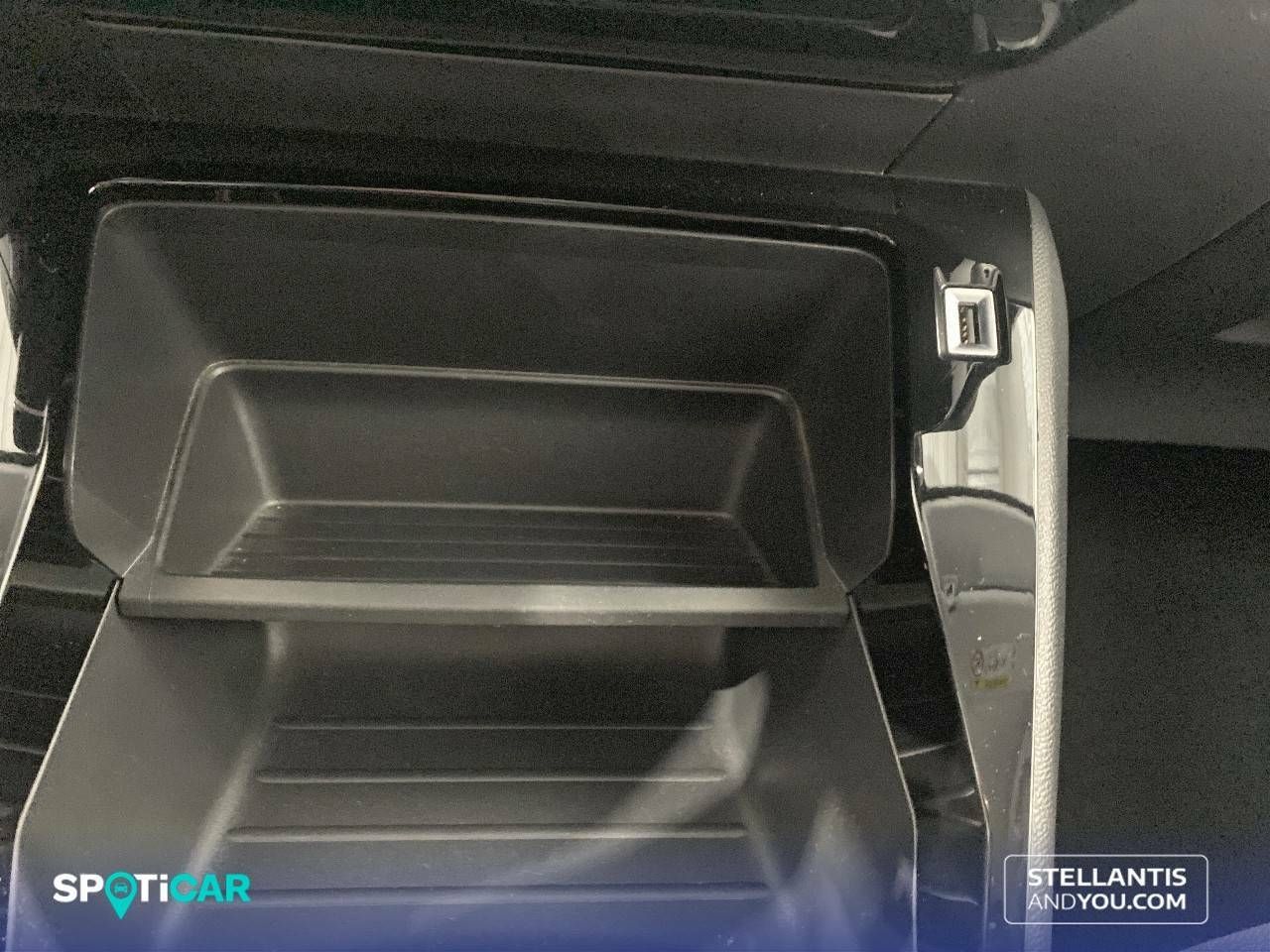 Peugeot 208  BlueHDi 73kW (100CV) Active 26