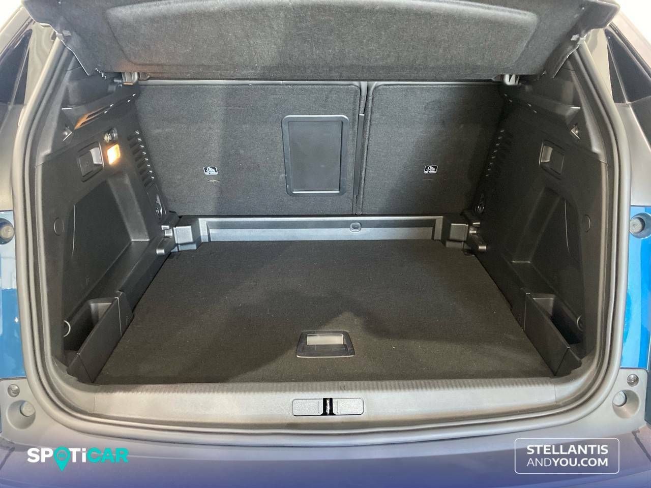 Peugeot 3008  1.5 BlueHDi 96kW S&S  EAT8 GT 11
