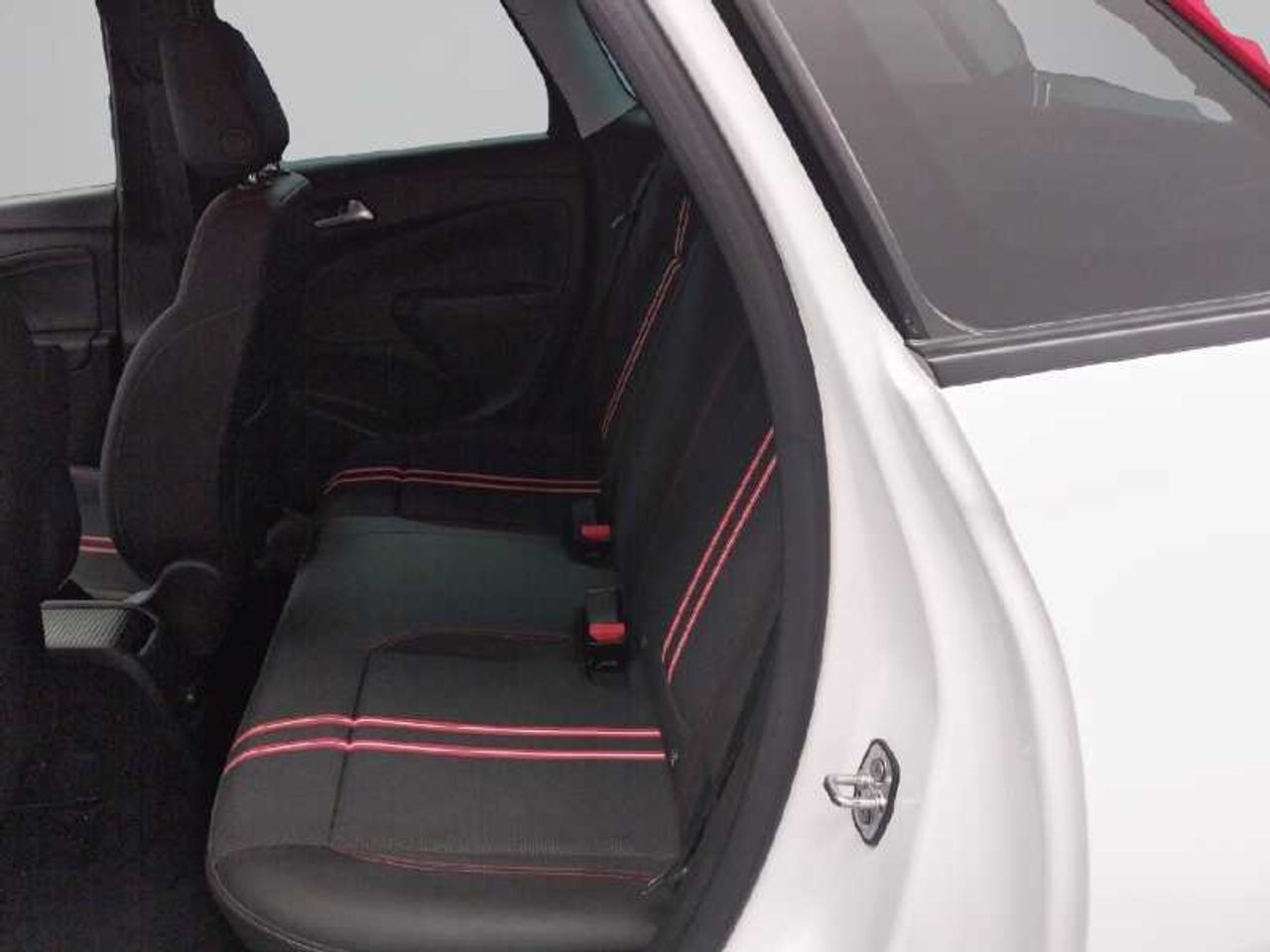 Opel CrossLand GS 1.2 GAS MT6 S/S 110cv (81Kw) 17