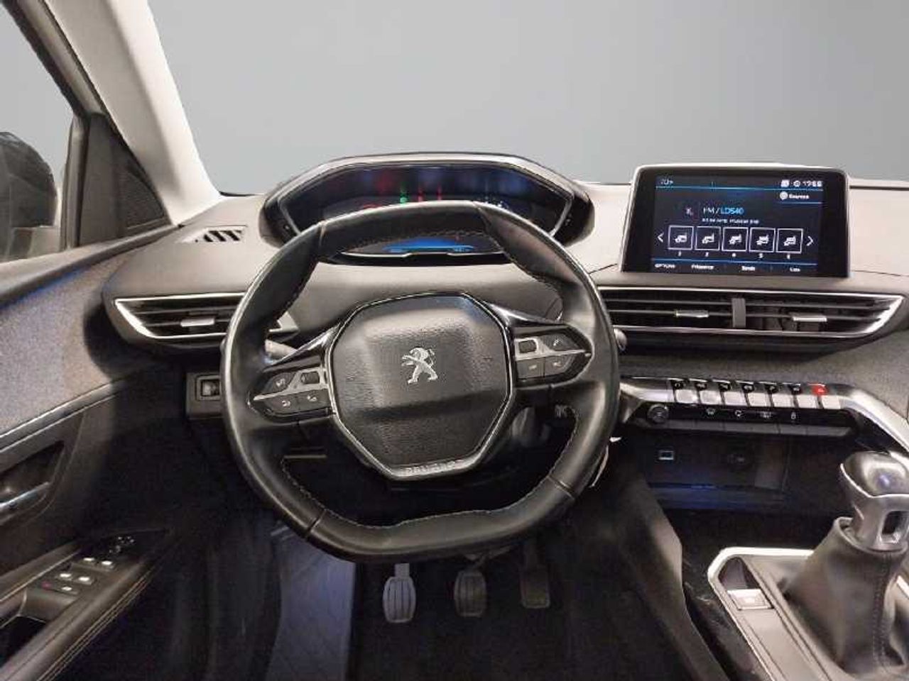 Peugeot 3008 SUV  Allure PureTech 130 S&S 6 Vel. MAN. ?6.2 REBU 20
